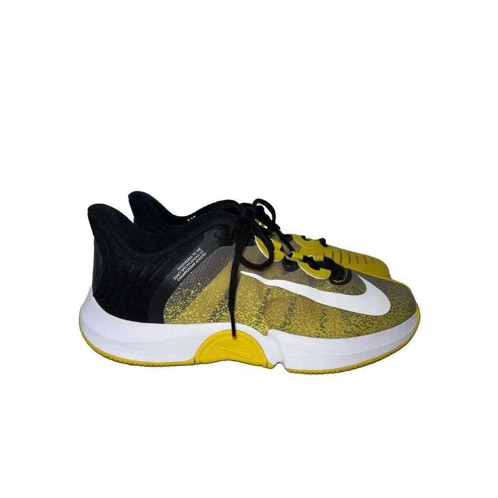 Nike Court Air Zoom GP Turbo Men's 11 Black Speed Yellow Tennis Shoes CK7513-003